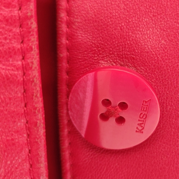 Red Genuine High Quality Lamb Leather Jacket ✳️✳️✳️ - Picture 8 of 14